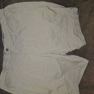 Greg Norman Collection Flat Front Shorts Size 38